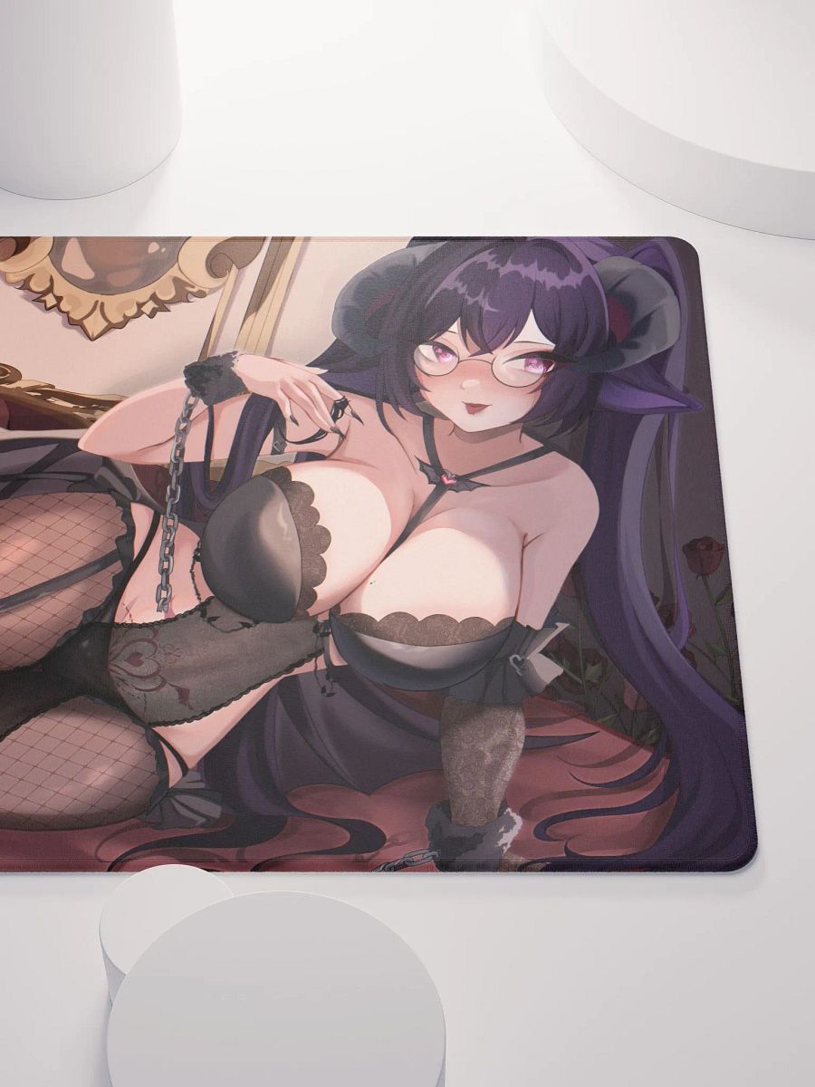 Roses & Chains - Sleepy Pinup Mousepad product image (5)