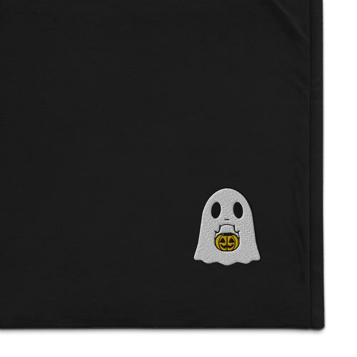 Embroidered to perfection product image (1)