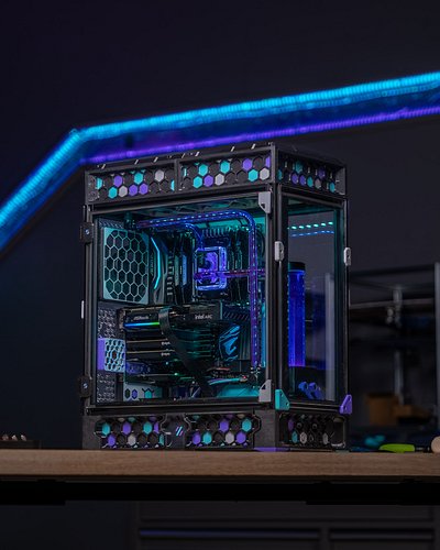 What if @vorondesign.official made a PC Case? Today I answer that burning question! Check out my latest video to see the full...