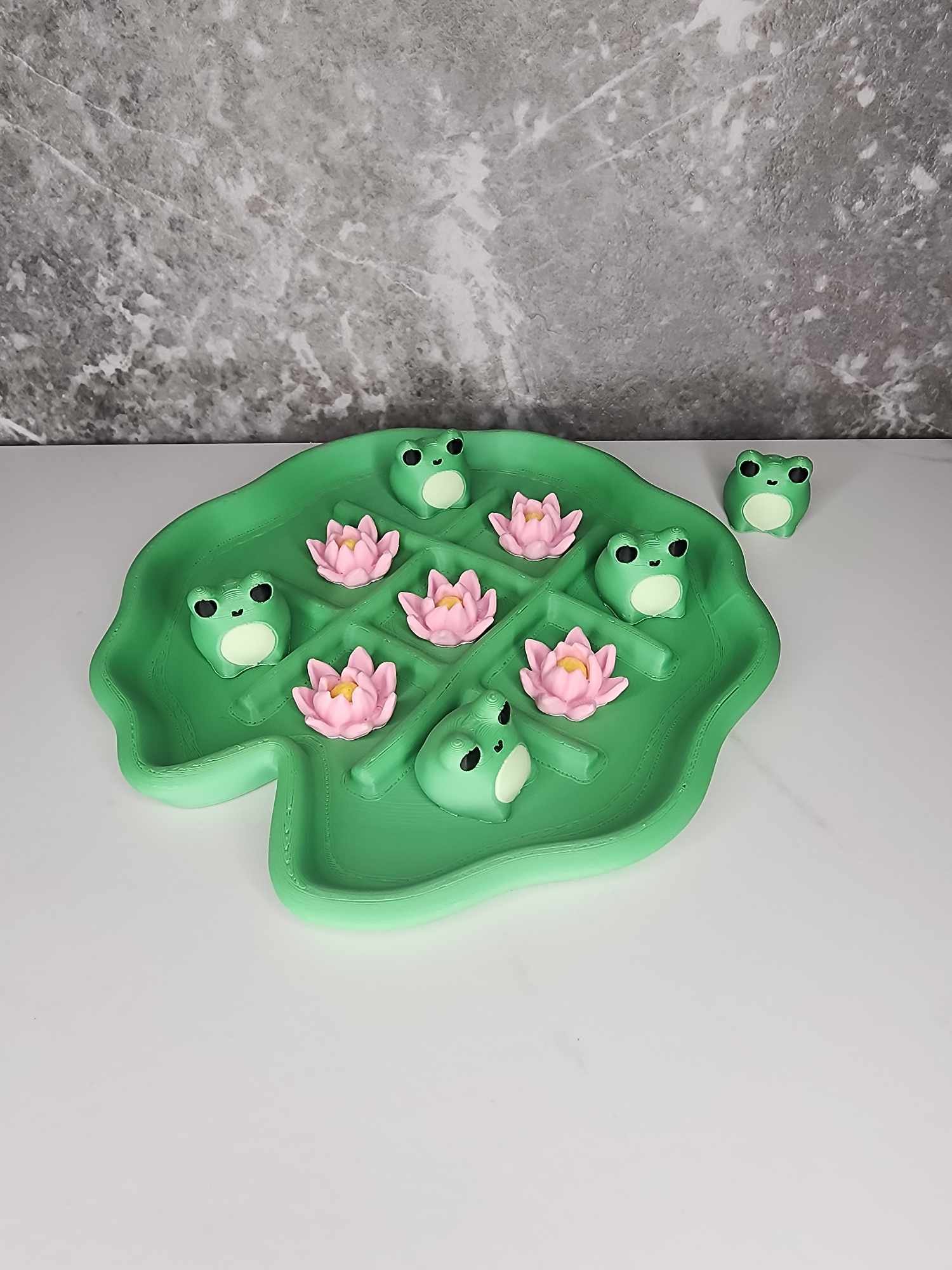 Frogs and Lily Pad Tic Tac Toe product image (1)