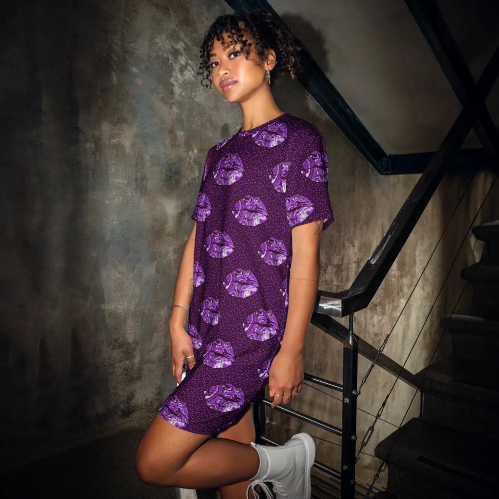 Purple Marbled Lips Tshirt Dress product image (12)