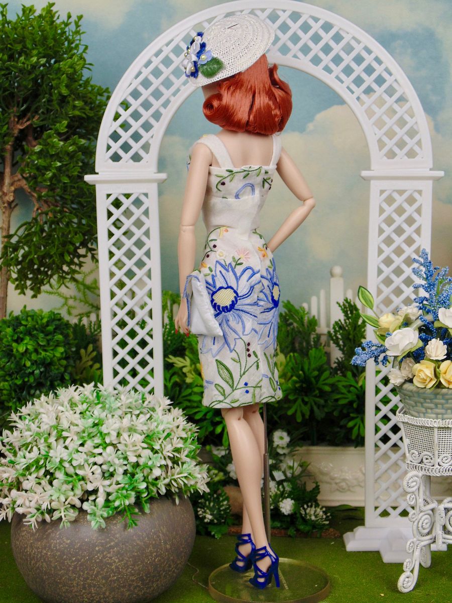 Camilla sewing pattern for 12" fashion dolls product image (5)