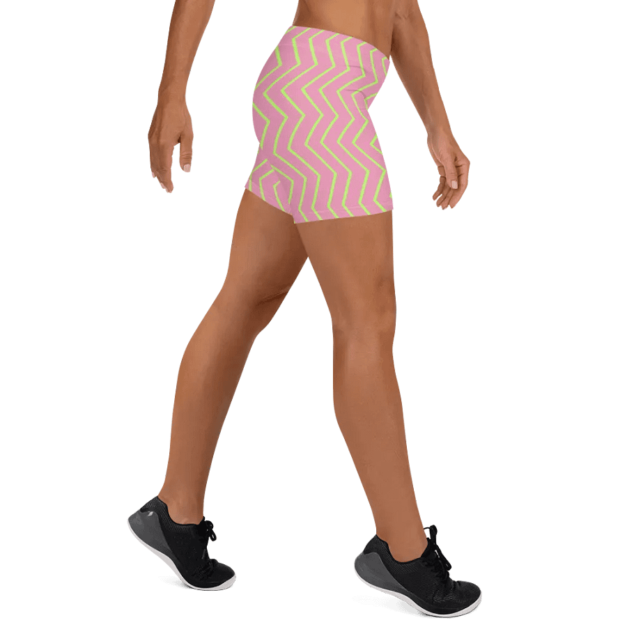 Zigzag Zest Pink Shorts product image (10)