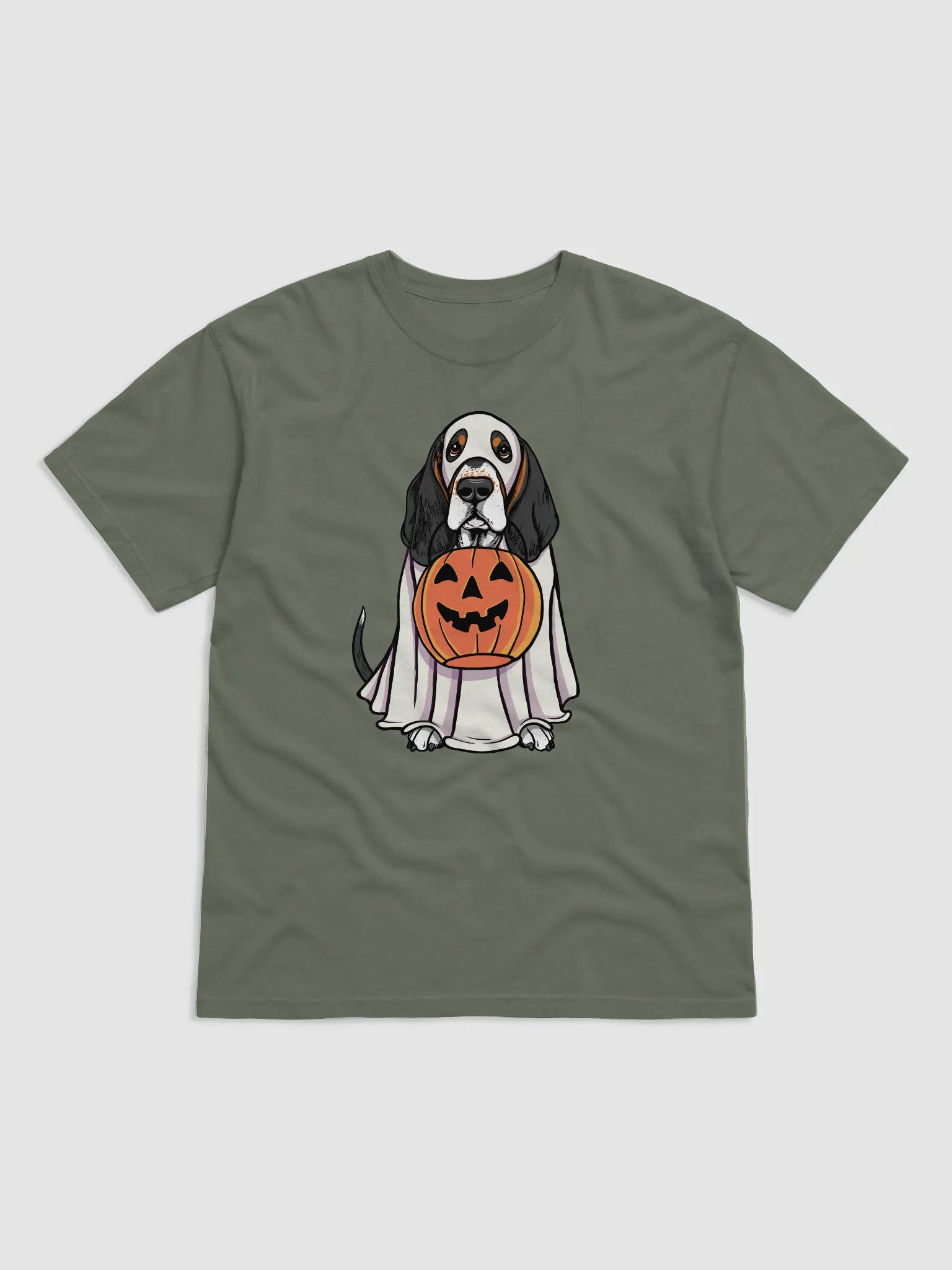 Funny Halloween Basset Hound(Tricolor) T-Shirt | Funny Basset Hound Wearing a Ghost Costume and Holding a Pumpkin Basket product image (8)