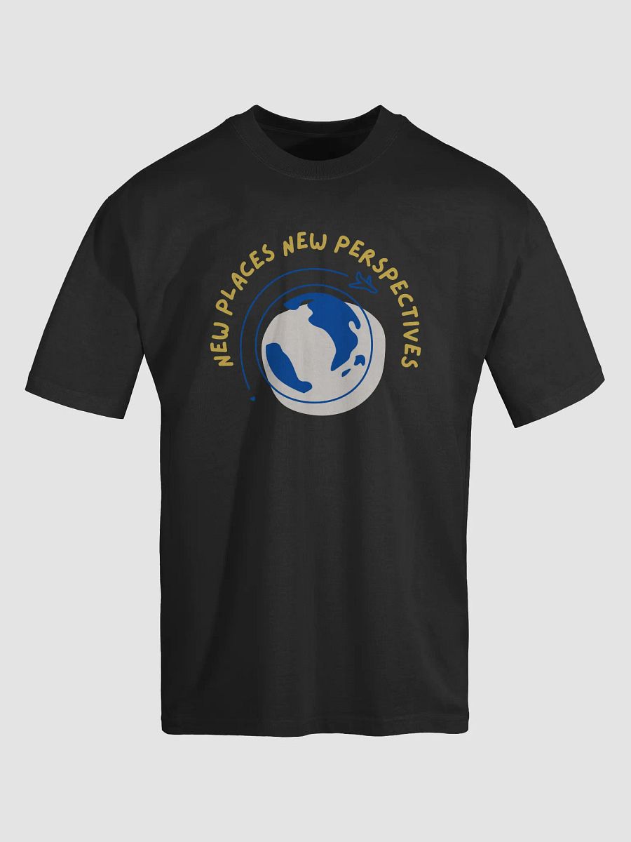 Wanderlust Globe Oversized Tee | new places new perspectives product image (5)