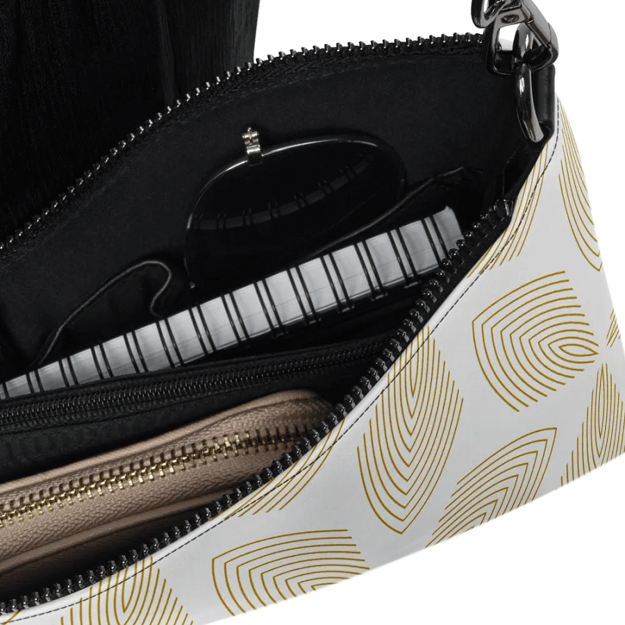 Golden Leaf Luxe – Wristlet Clutch product image (6)