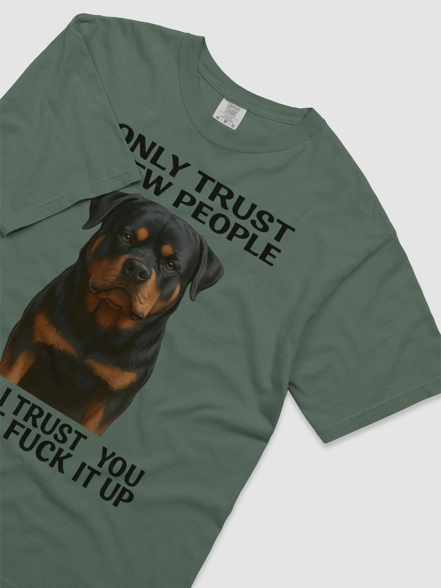 Trustworthy Rottweiler Tee product image (22)