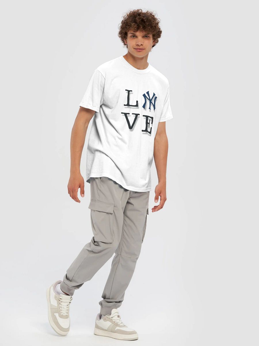 Love Emblem Heavyweight Tee product image (39)