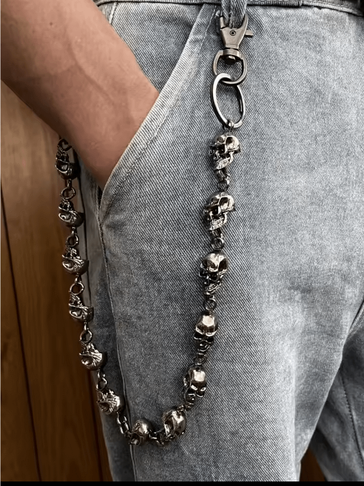 Skulls Pants Chain [PRE-ORDER ONLY] product image (1)