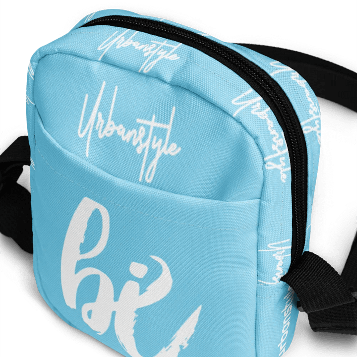 Urbanstyle Utility Crossbody Bag product image (1)