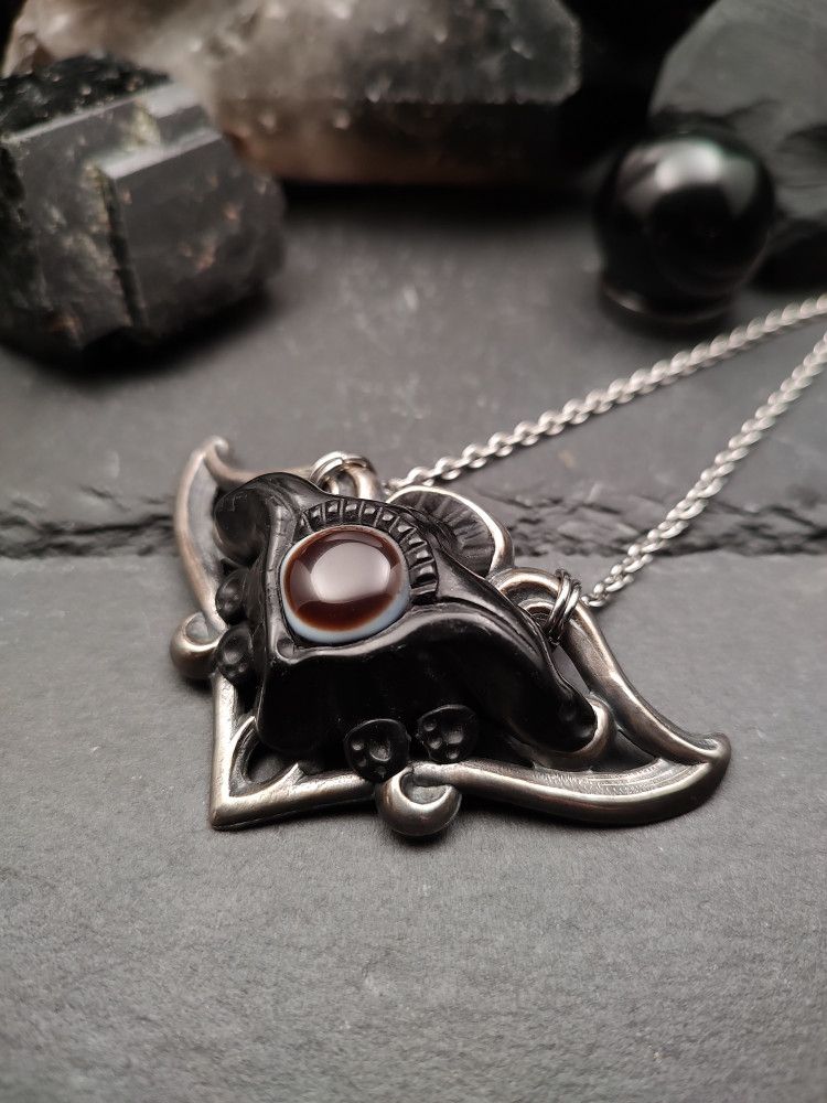 Eye Agate Oracles - Devil Pod Whisperer product image (5)