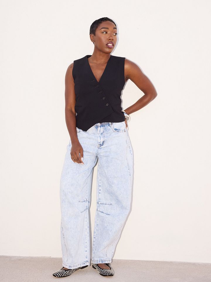 Classic Barrel Jeans product image (1)