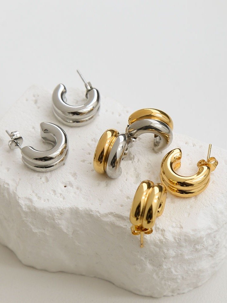 Cora Hoop Earrings product image (4)