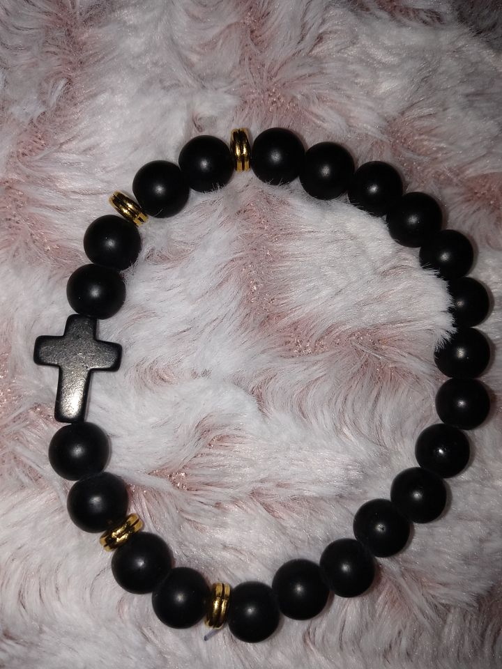 Boss momma black onyx healing stone bracelet product image (1)