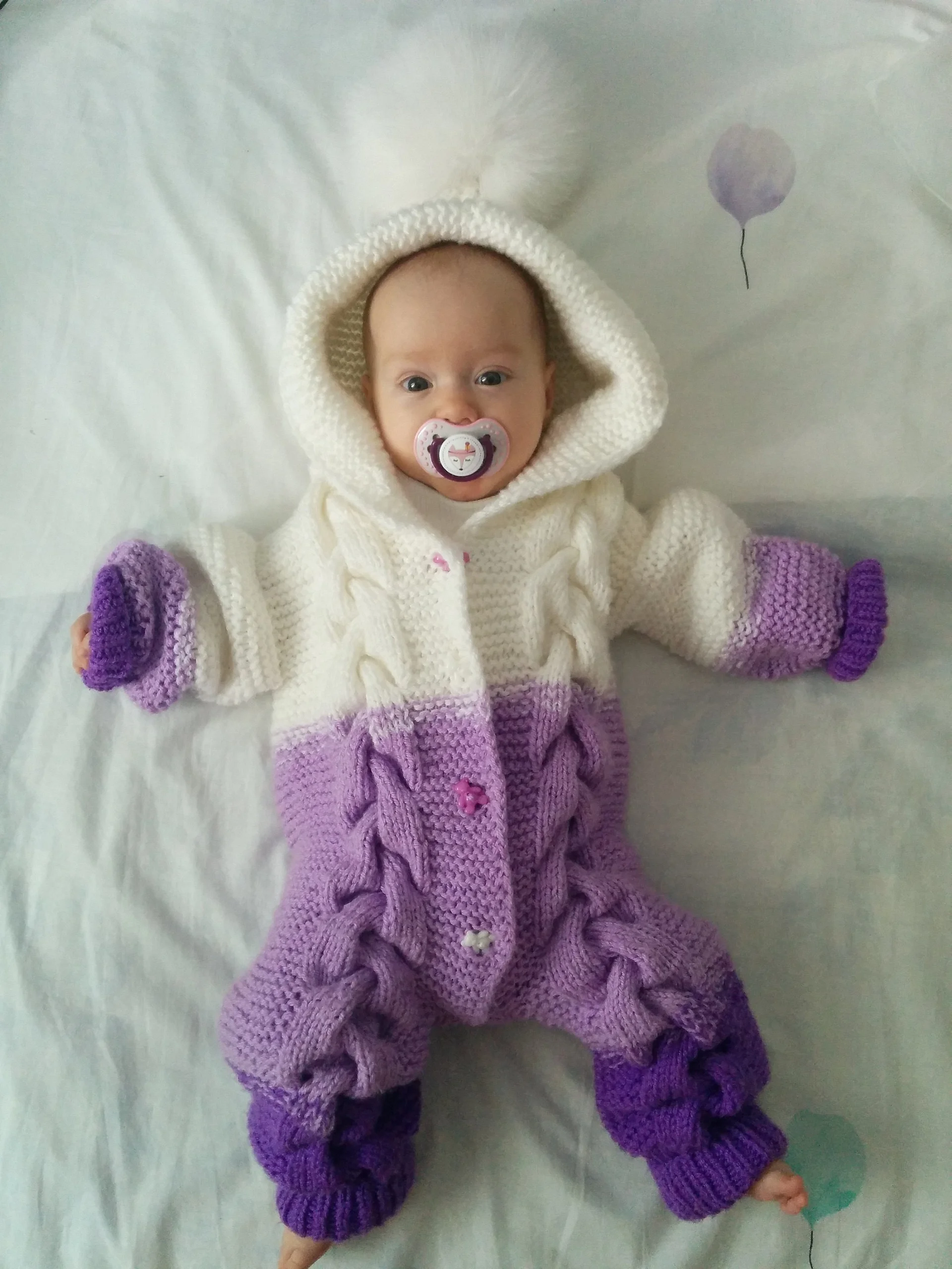 Cable Knit Baby Romper Knitting Pattern: Bunny Style Overall product image (7)