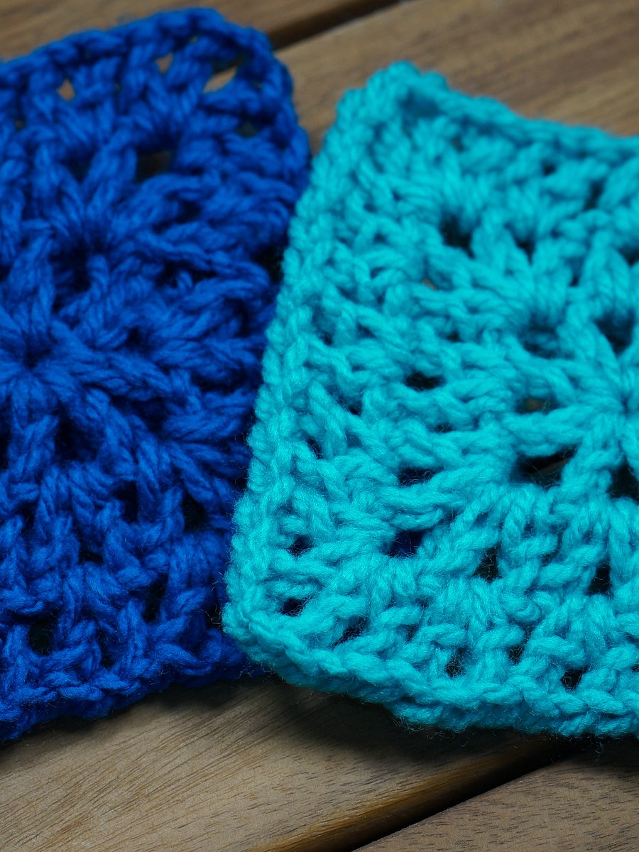 Solid V stitch granny square pdf pattern product image (3)