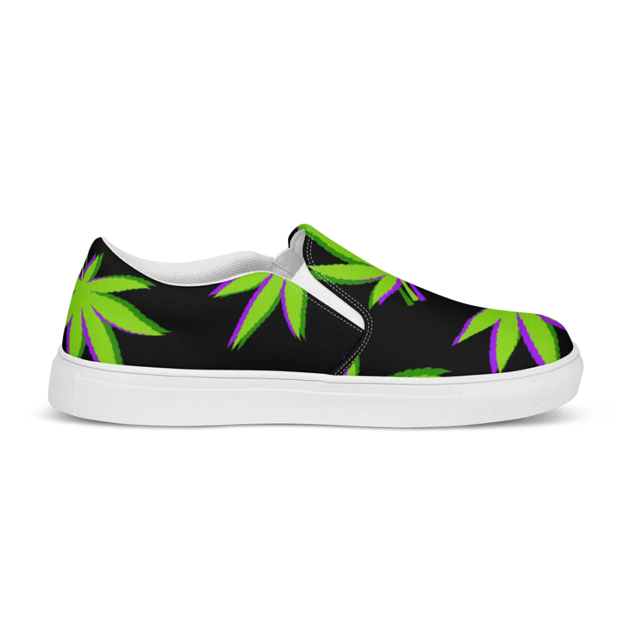Weed Leafy Women's Slip-On Shoes product image (11)