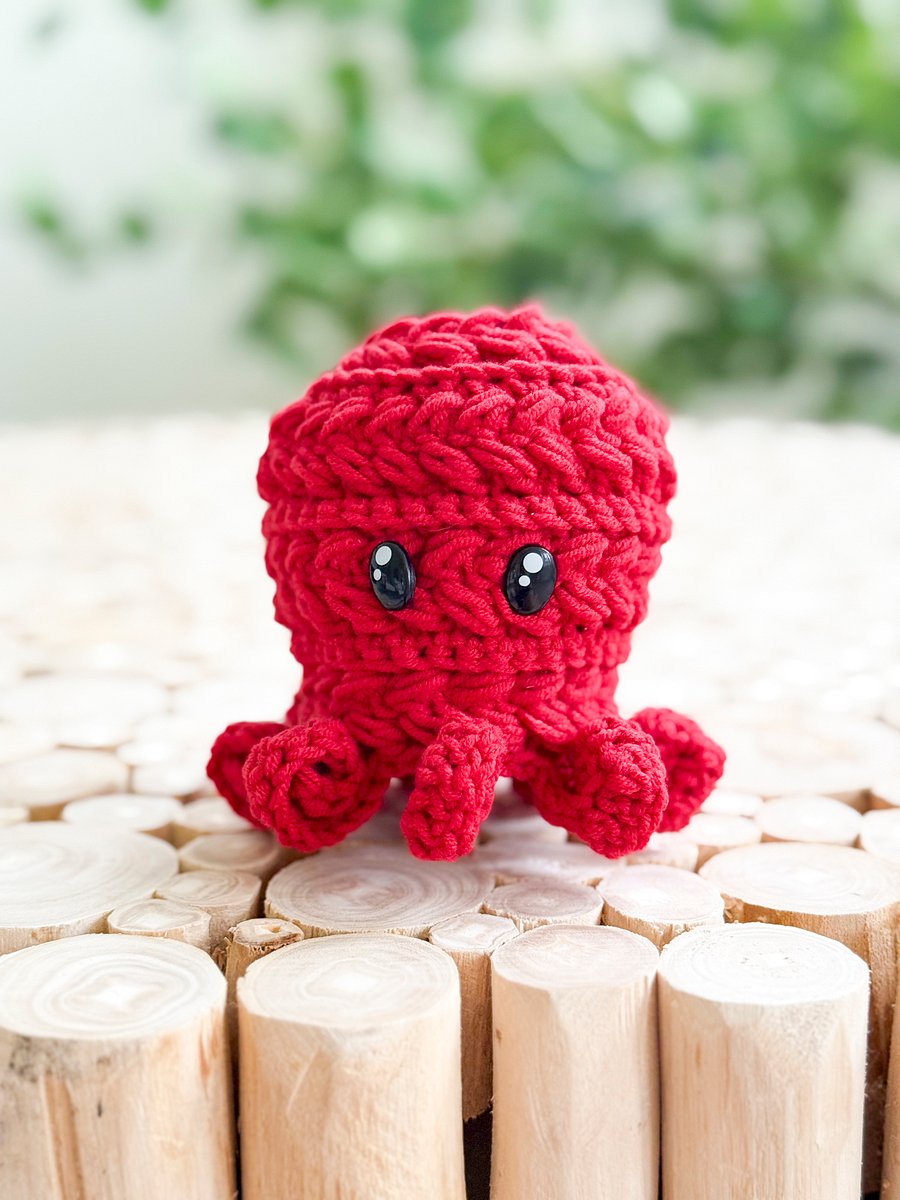 Amigurumi Octopus Crochet Pattern | No-Sew Wheat Stitch Design product image (9)