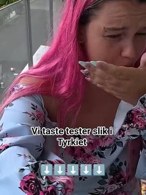 absolut ikke imponeret 🤨 se hele videoen på YouTube: LilPinkOne  #tyrkey #candy #tastetest #rejsevlog #travelvlog 
