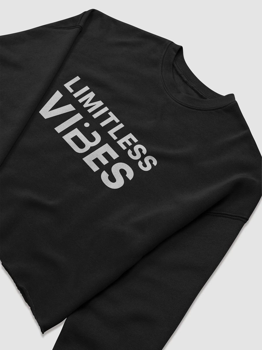 BUIII Limitless Vibes Women's Fleece Crop Sweatshirt product image (3)