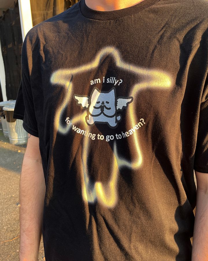 🙌🏻𝓗𝓮𝓪𝓿𝓮𝓷𝓵𝔂 tee🙌🏻 product image (2)