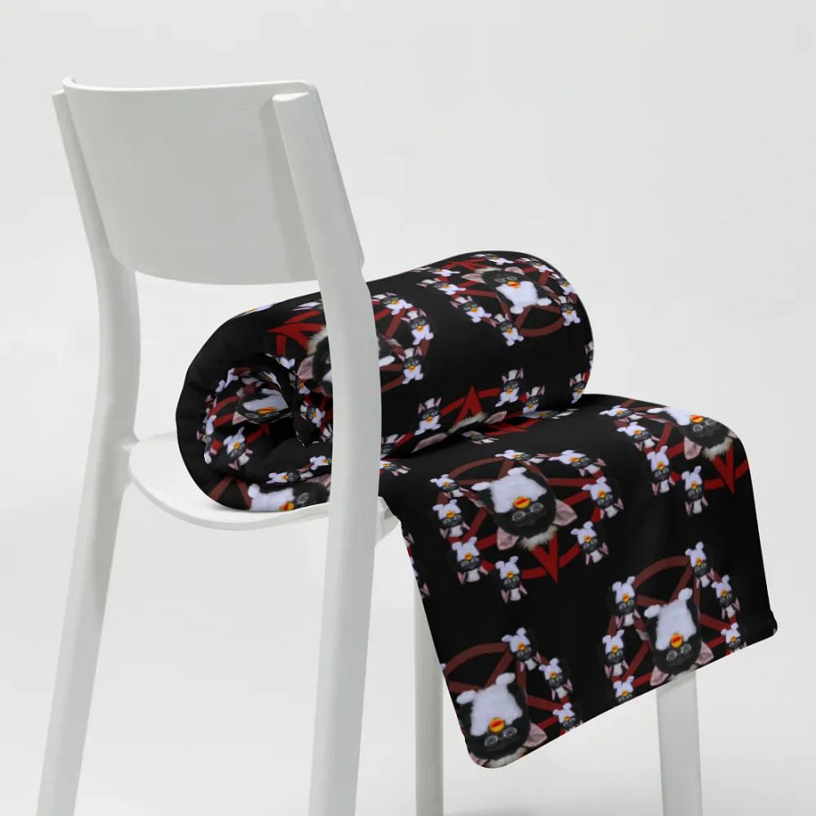 Black Cow Liver Summon Blanket product image (8)