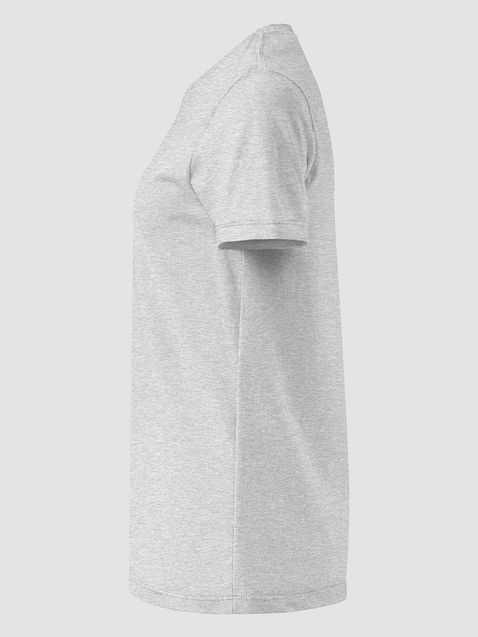 Photo showing Gildan Women's Basic Softstyle T-Shirt 