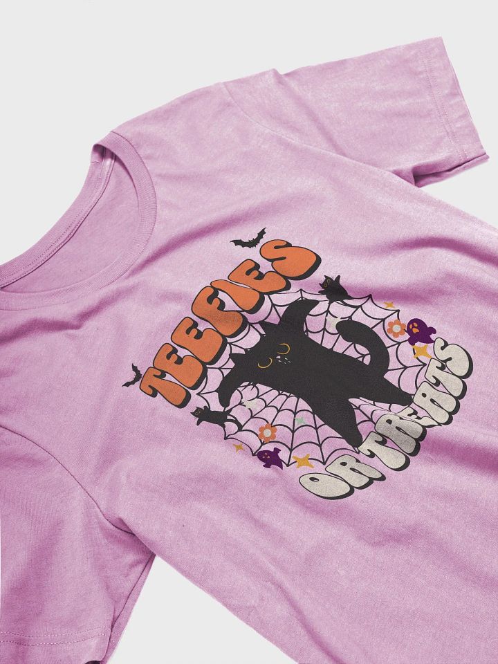 TEEFIES or TREATS?🧡(T-shirt) product image (1)
