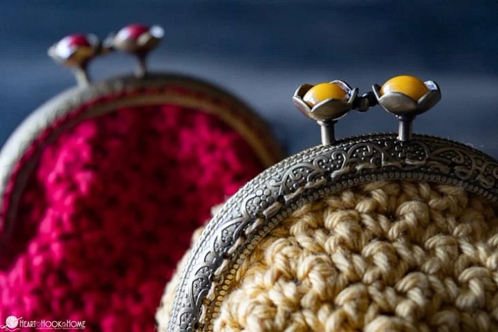 Classic Coin Purse Crochet Pattern product image (1)