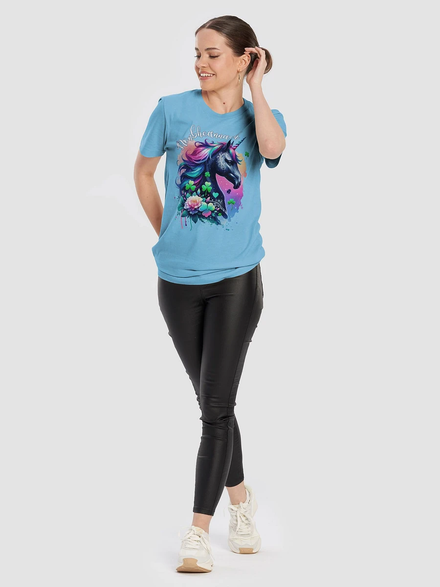 'Aonbheannach' Unicorn 🦄 - Irish / Gaeilge Supersoft T-shirt product image (6)