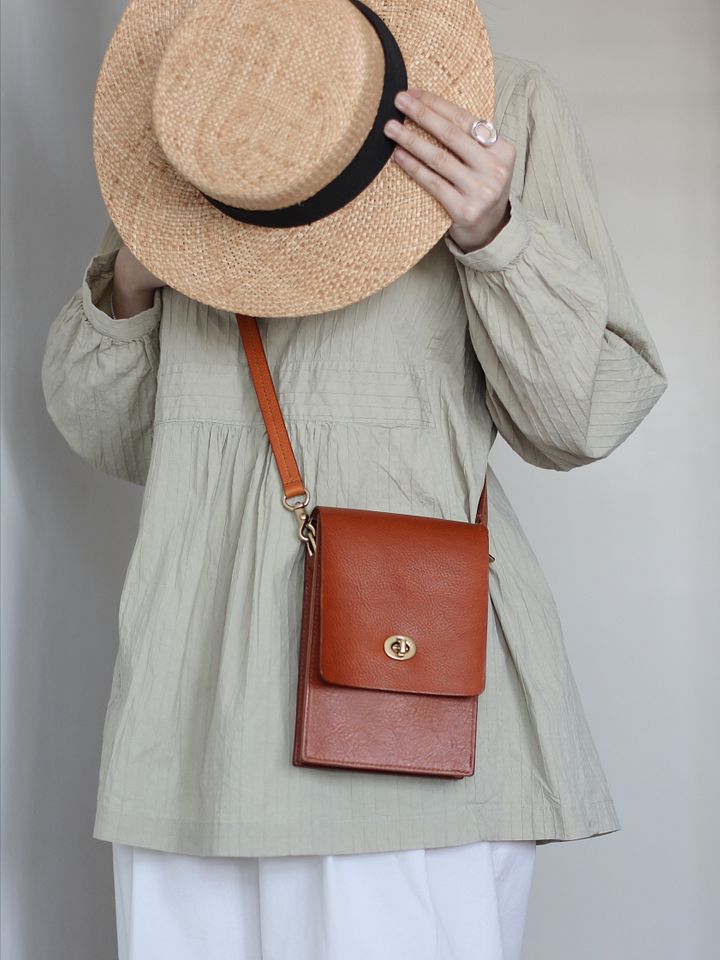 Vegetable Tanned Leather Satchel product image (1)