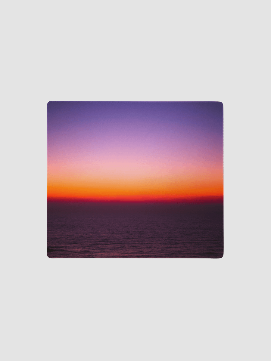 Gaming mouse pad product image (2)