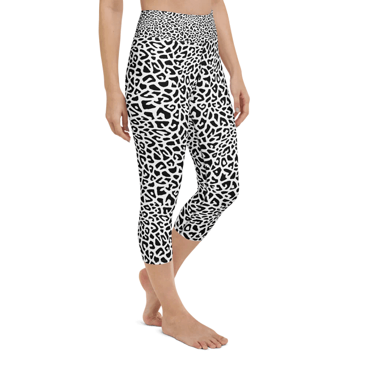 Silver Leopard Capri Leggings product image (2)