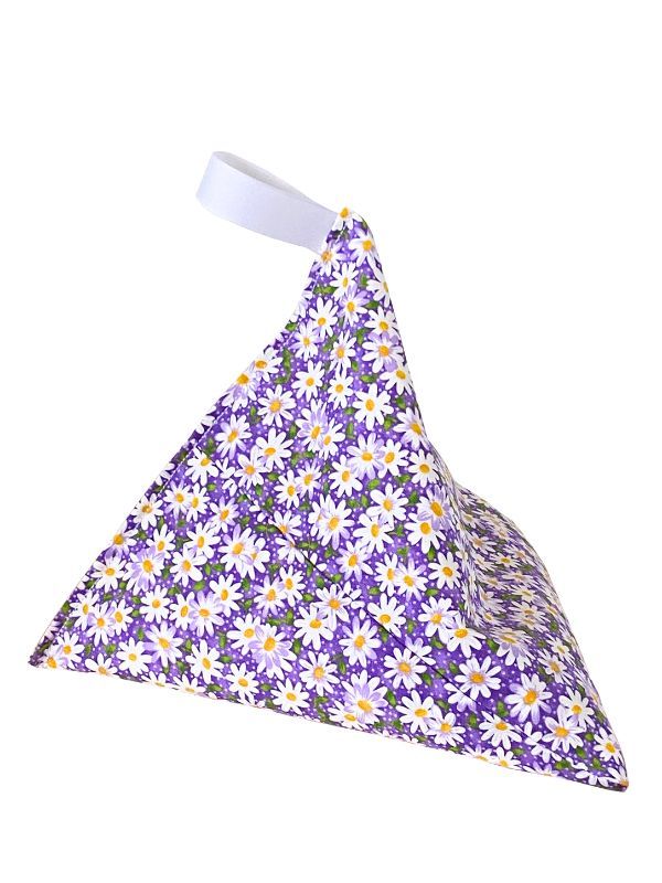 Daisies On Purple Background Fabric Print product image (5)