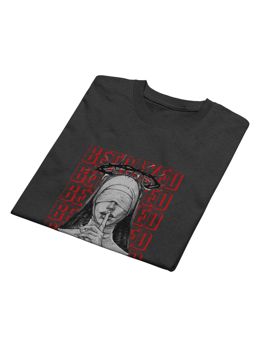 Betrayed Heavyweight Printed T-Shirt product image (4)