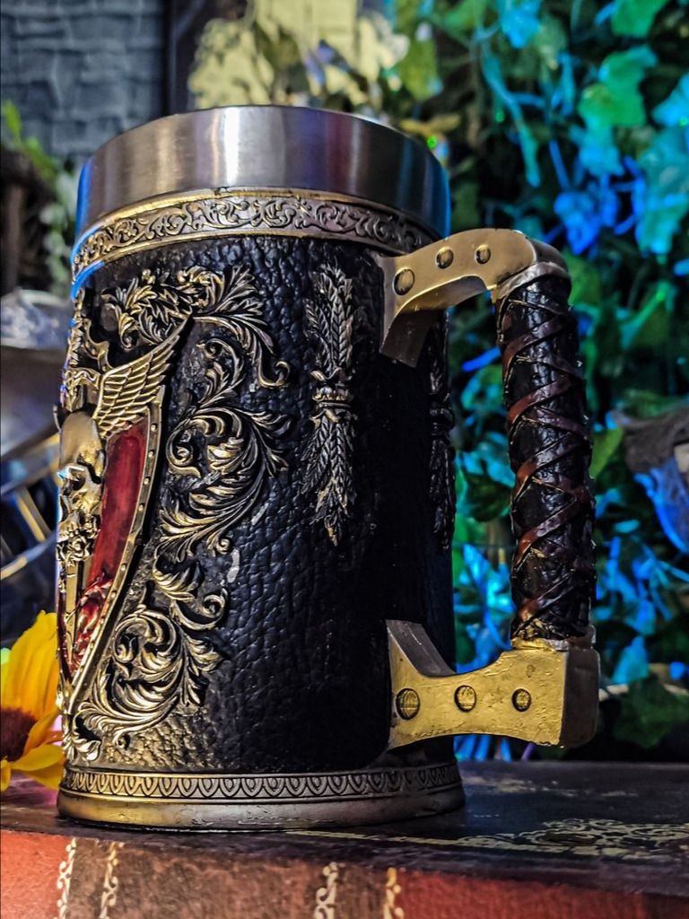The Armored Kingdom Red Skullblade Mug product image (4)
