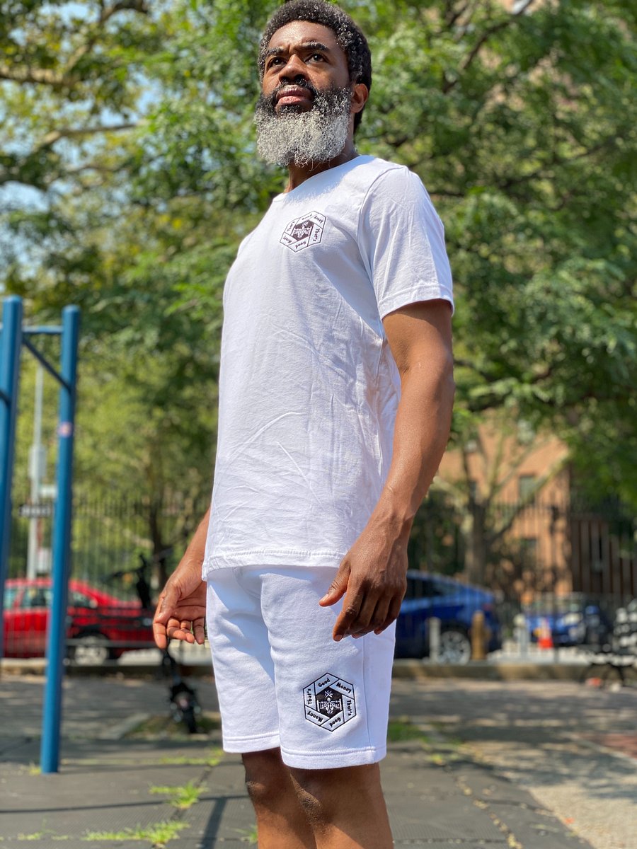 That's Good Money Embroidered White Shorts product image (2)