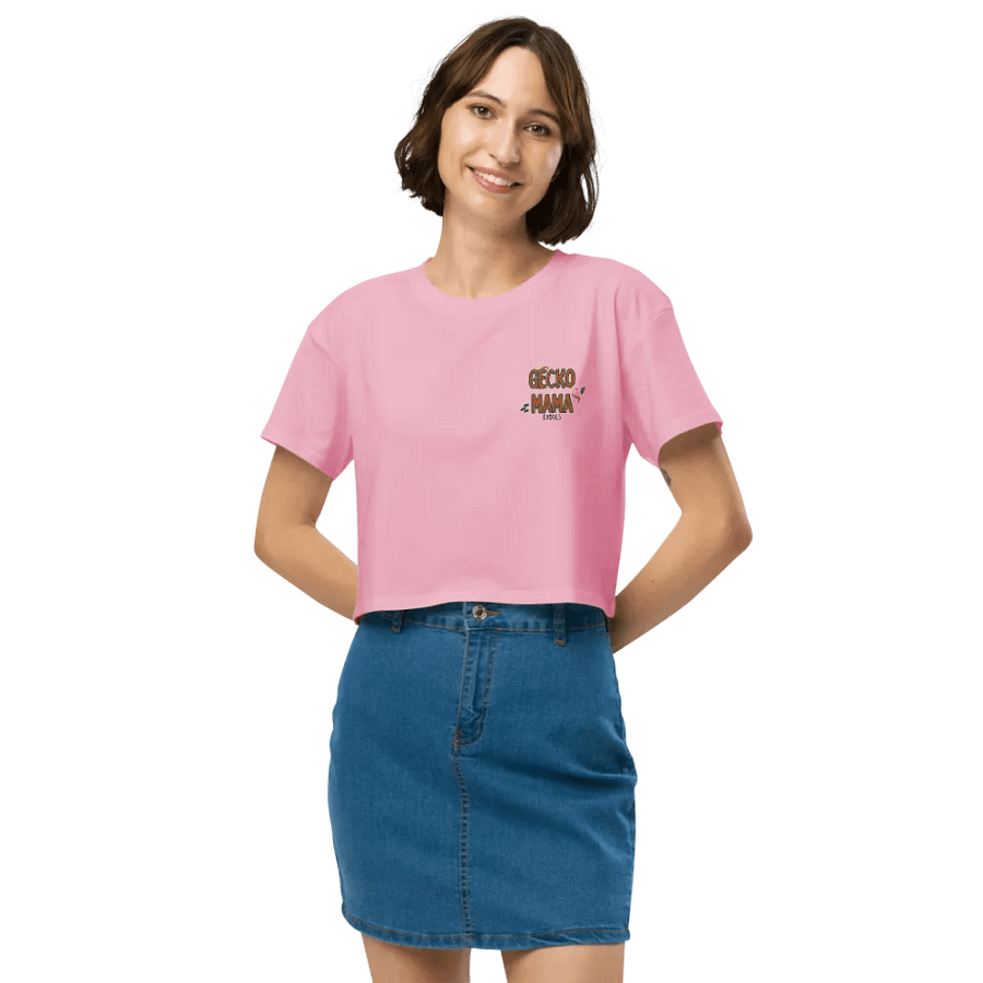 Gecko Mama Crop Top product image (24)