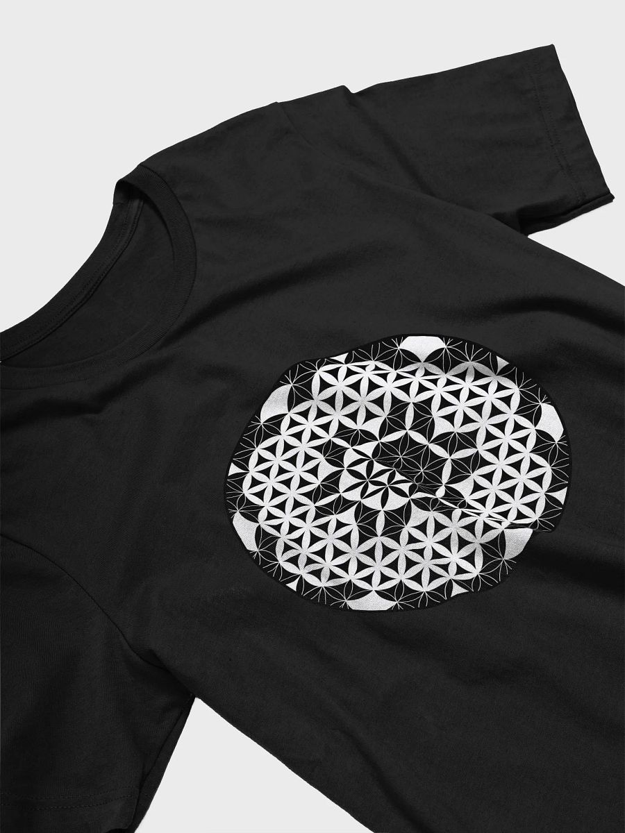 Ying Yang T-shirt product image (18)