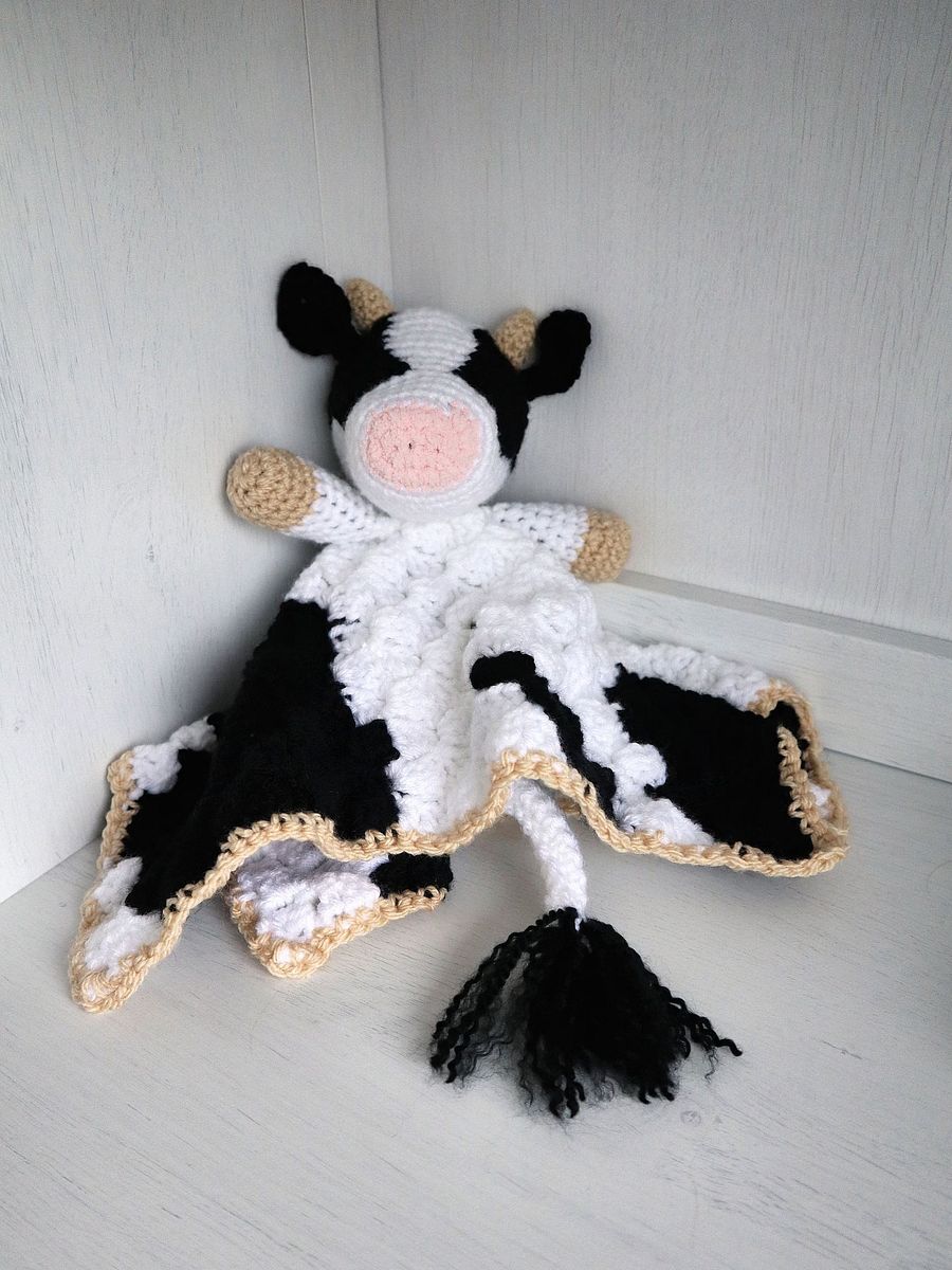 Bessie The Cow Lovey - Crochet Pattern product image (2)
