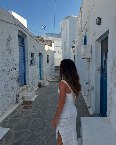 my heart is in milos 💙