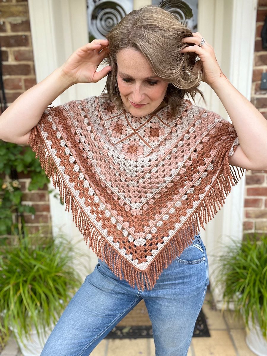 FRANNY GRANNY PONCHO CROCHET PATTERN WITH OPTIONAL SLEEVES product image (9)