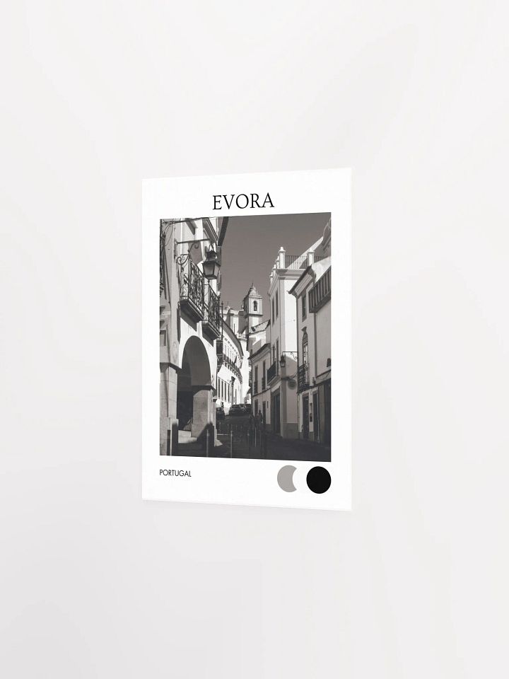 Streets of Evora - Black & White product image (2)