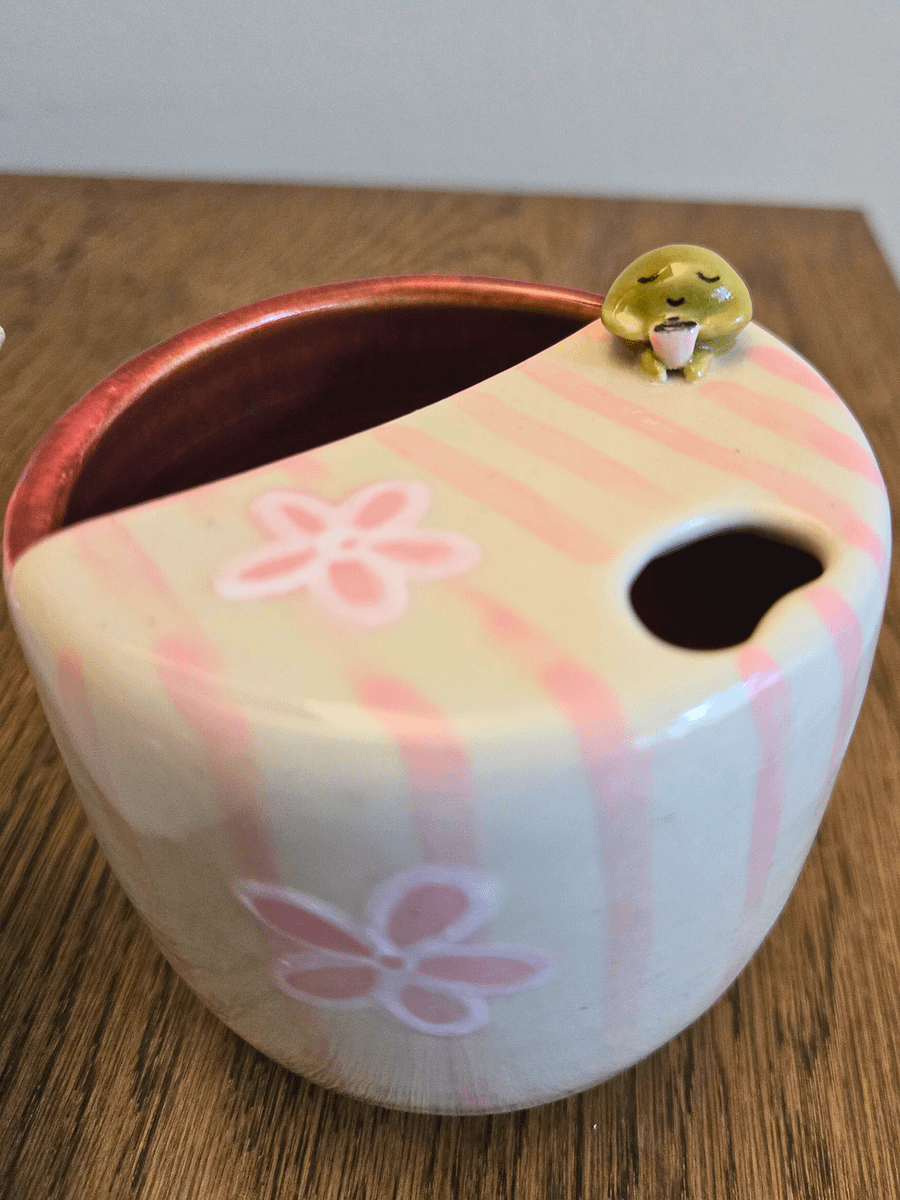 sweet bb pink to-go cup 💞 product image (2)