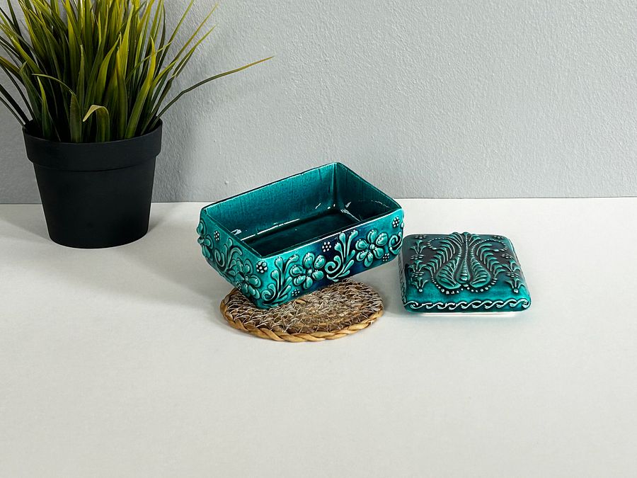 Ceramic jewelry box, turquoise/green/emerald — handmade pottery product image (5)