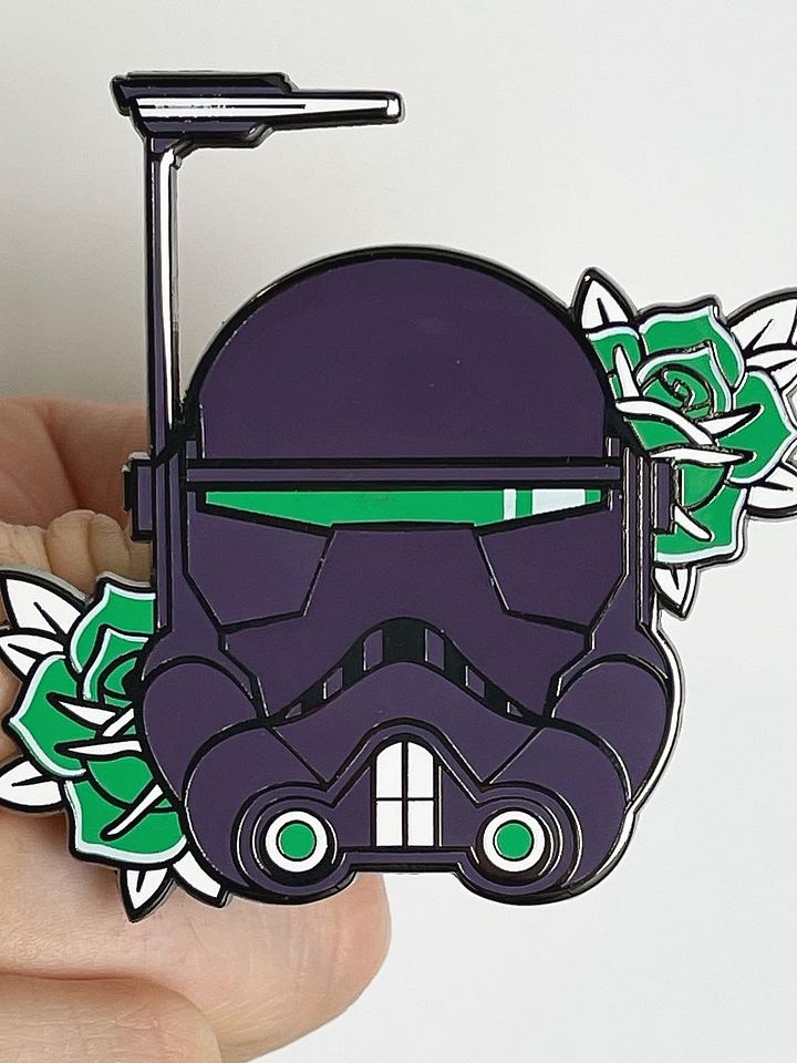 Imperial Crosshair - Pin product image (1)
