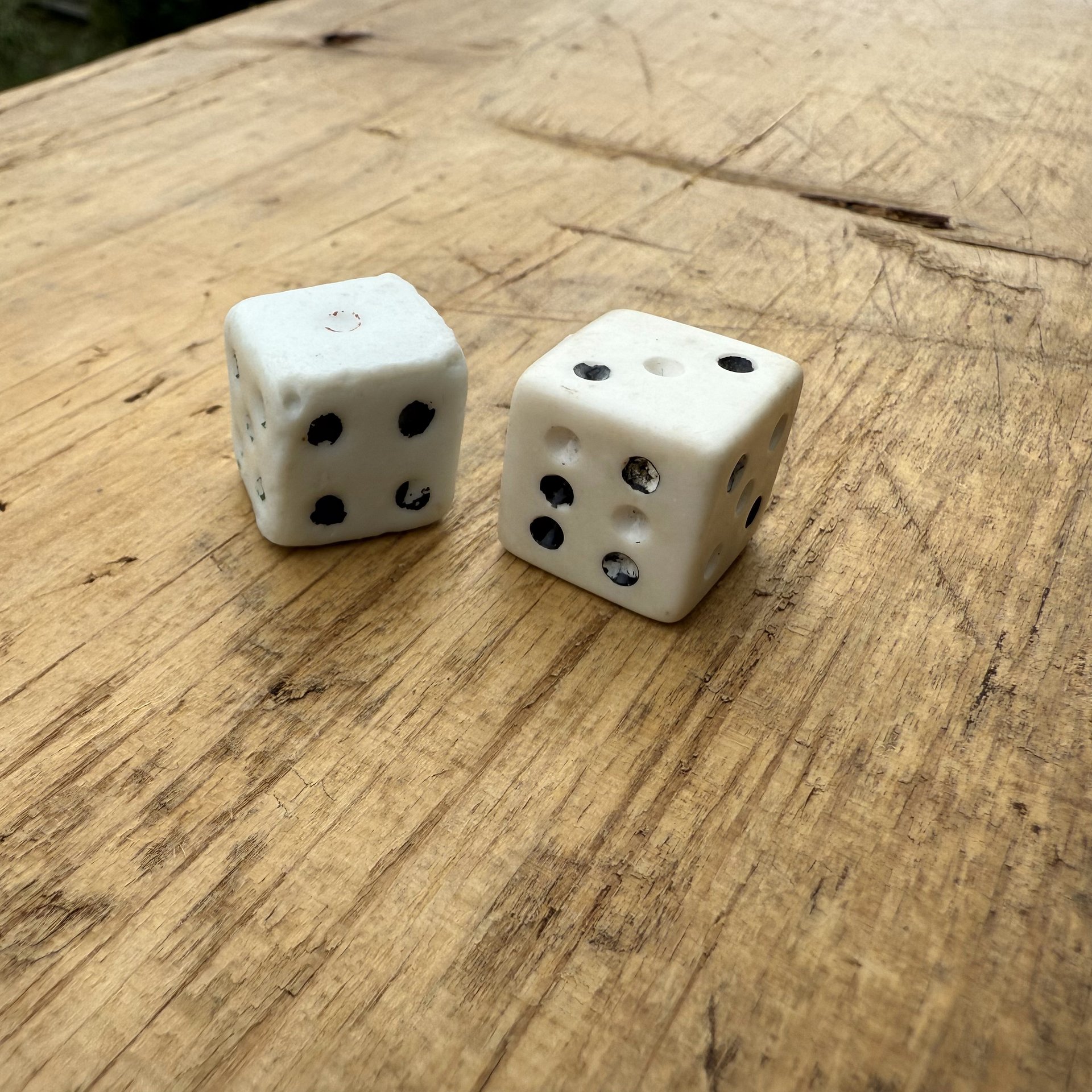 🎎 Handmade Ceramic Dice from Mid-Showa Japan - Japan Antique Roadshow product image (2)
