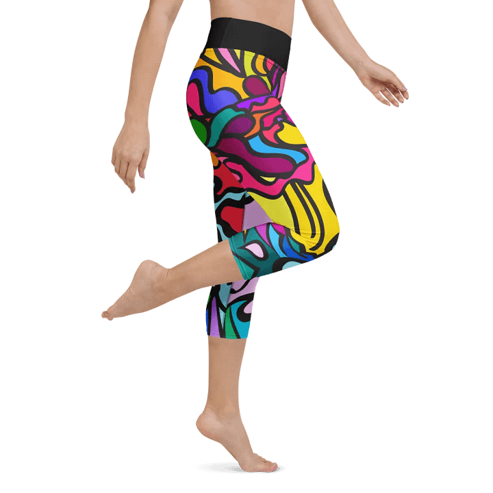 Vibrant Swirl All-Over Yoga Capri Leggings - Wave at Sunset product image (1)