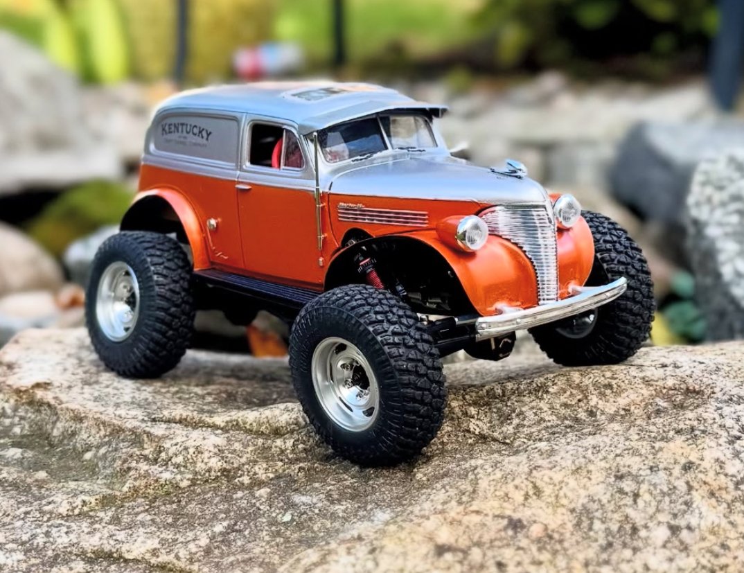 Scx24 Amt Chevy Delivery Truck product image (1)