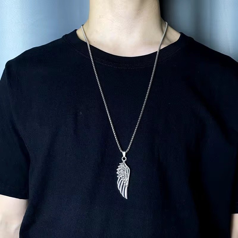 Angel Wing Necklace [PRE-ORDER ONLY] product image (2)